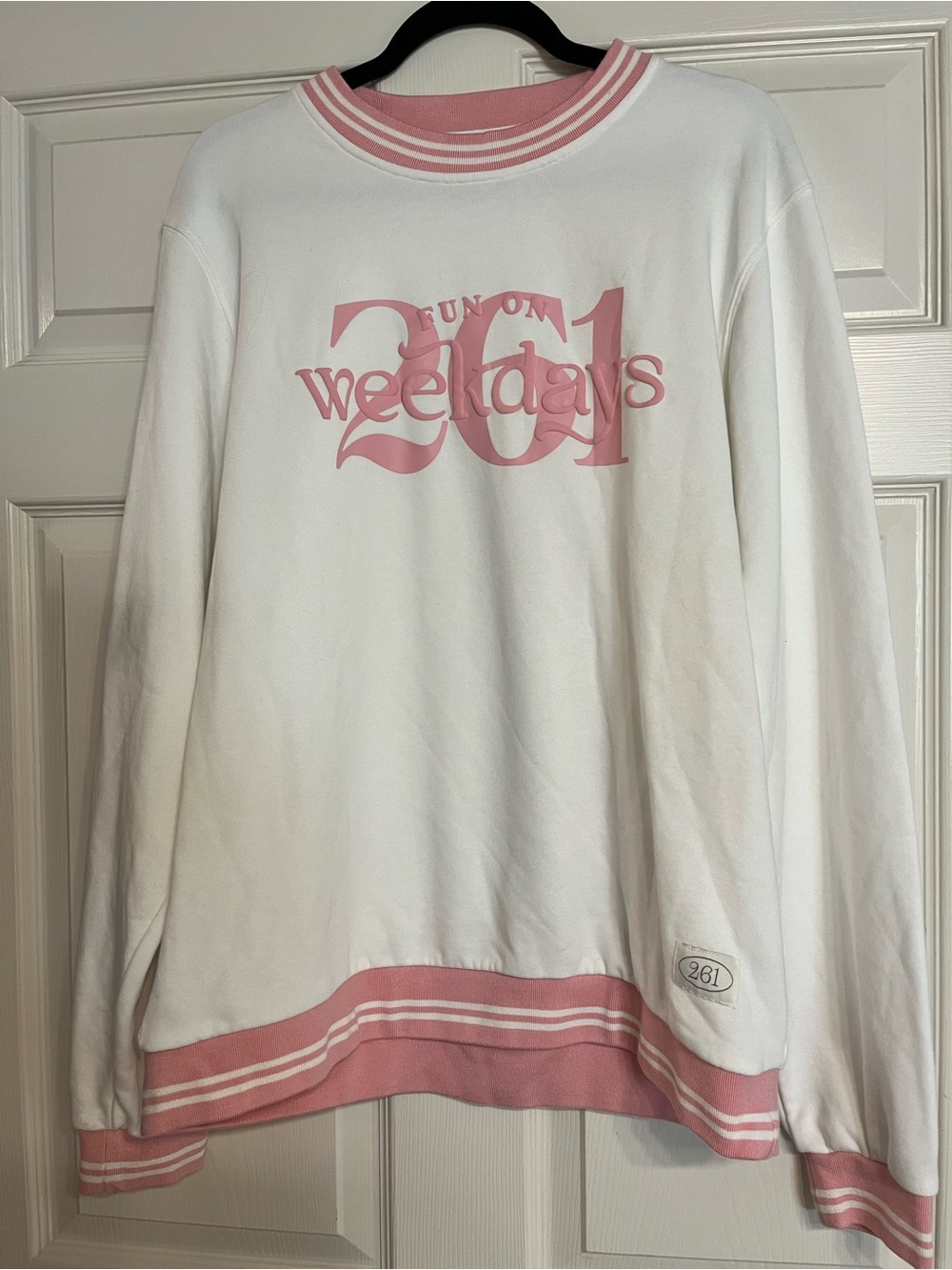 261 Weekdays Pink & White Crewneck Sweatshirt